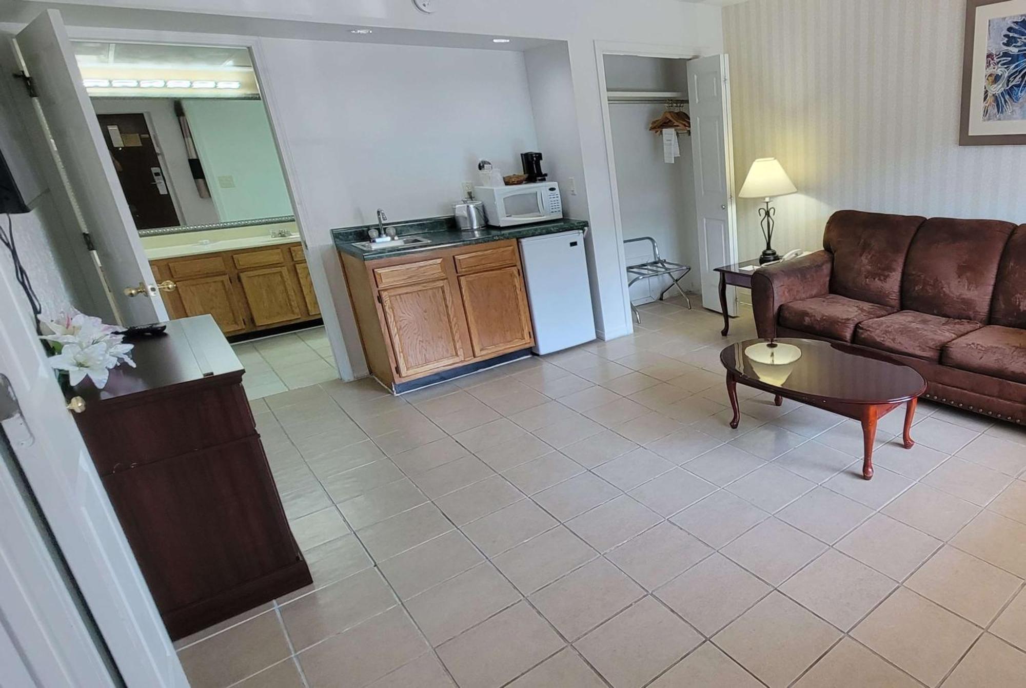 Ramada By Wyndham Mountain Home Εξωτερικό φωτογραφία
