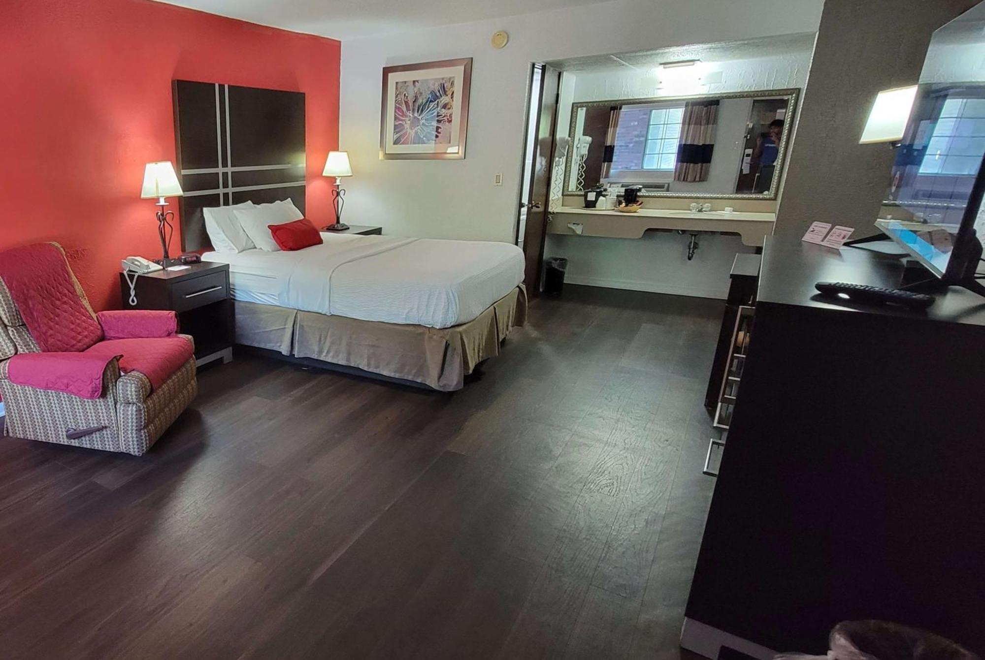 Ramada By Wyndham Mountain Home Εξωτερικό φωτογραφία