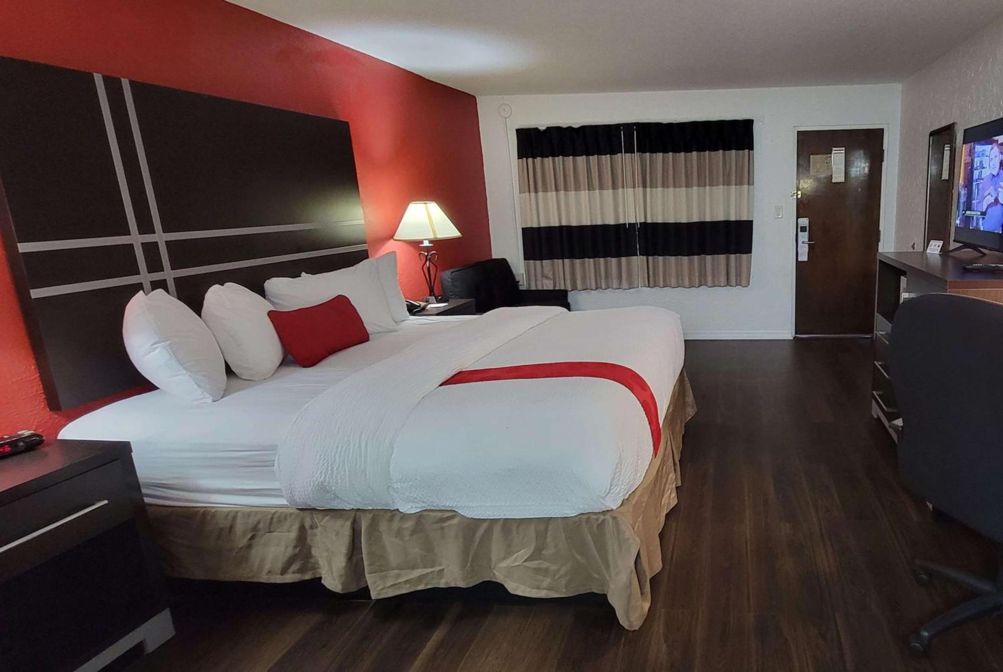 Ramada By Wyndham Mountain Home Εξωτερικό φωτογραφία